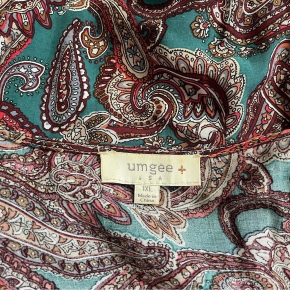 Umgee Boho Paisley Floral Print Bell Sleeve Tunic with Scalloped Hem Size 1XL - Picture 4 of 5